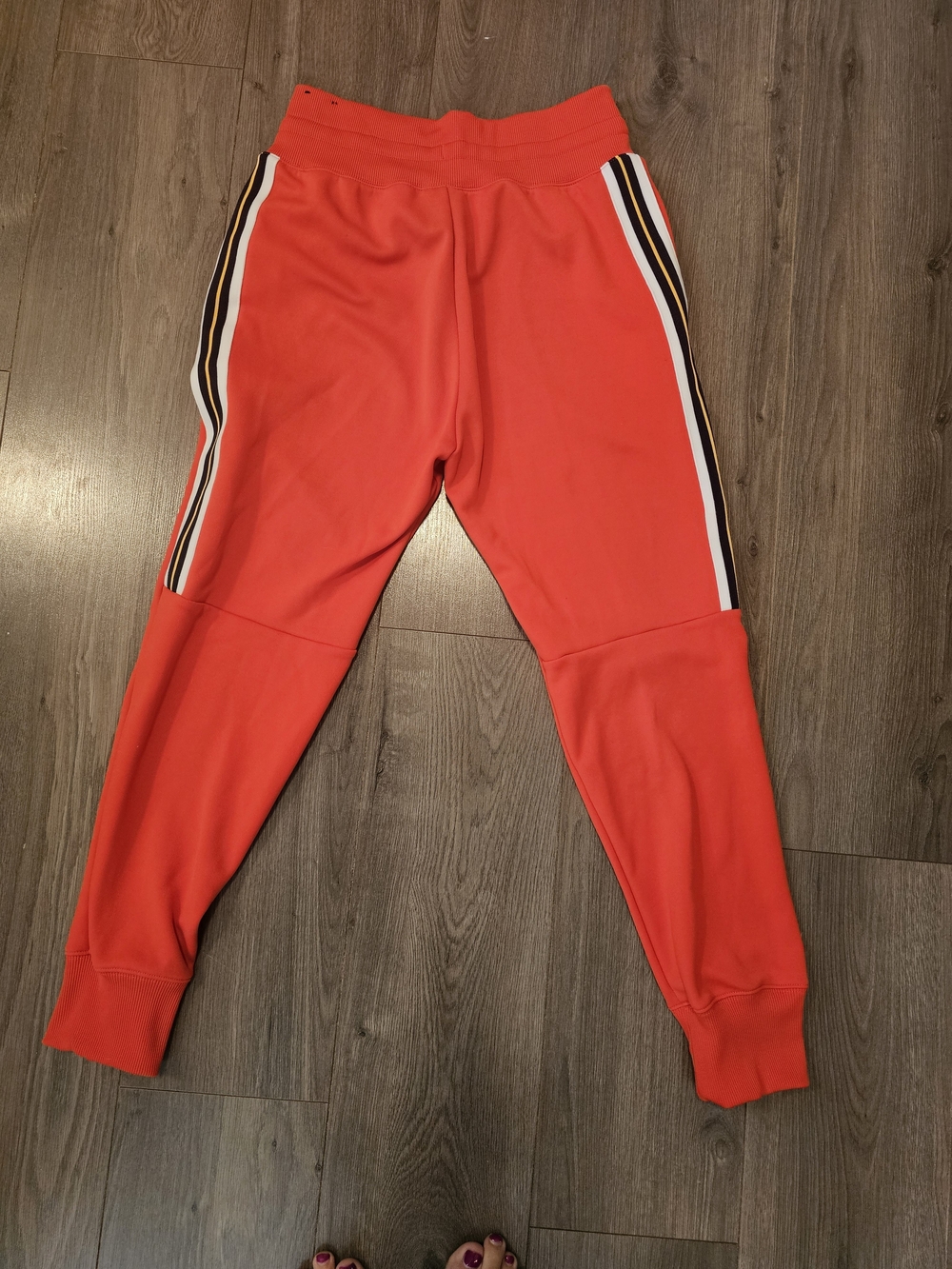 Nike Women Set- Joggers With Hoodie Zip-up - Picture 6 of 8